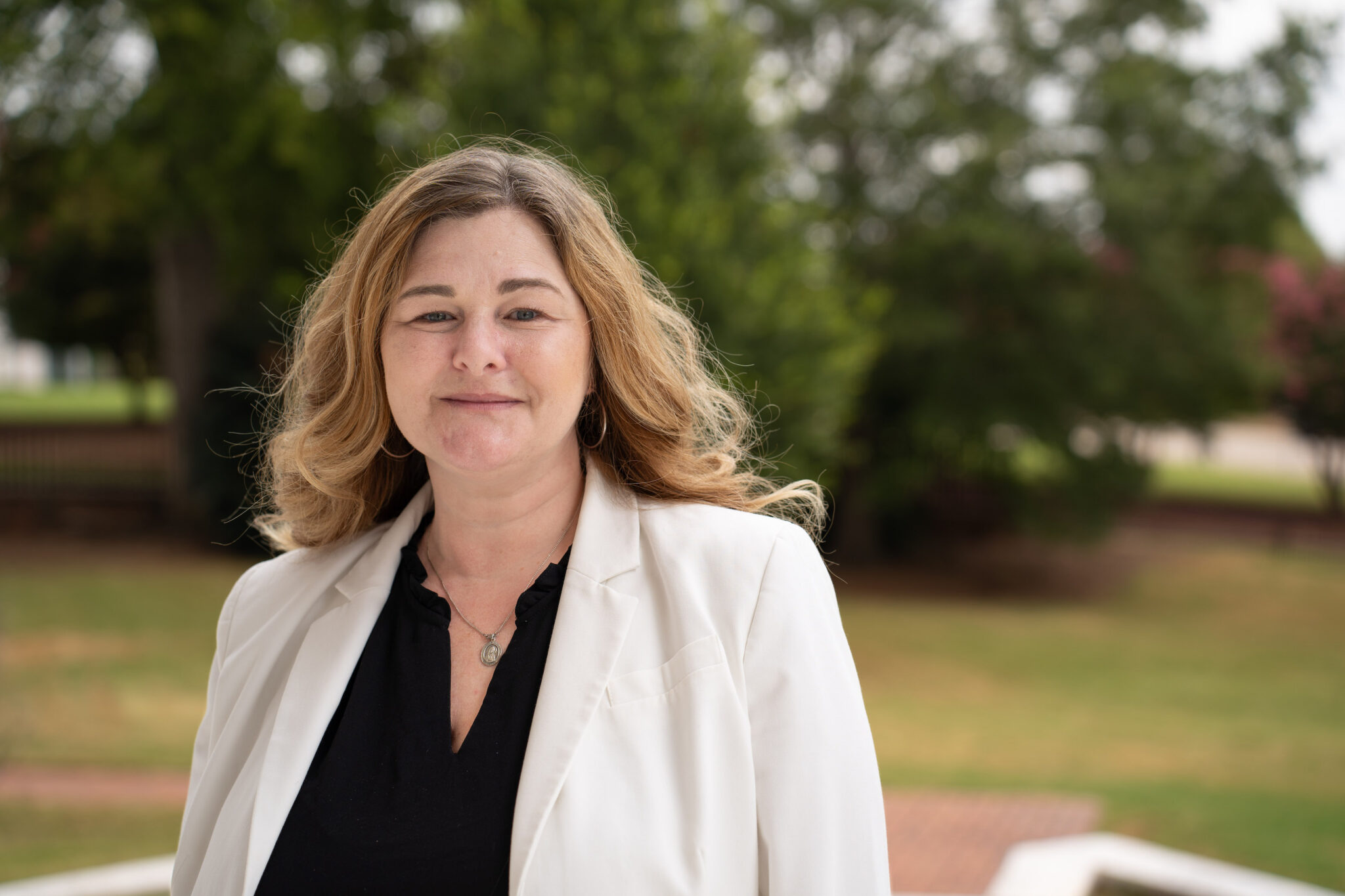 Portrait of Jeannie Zipperer outside